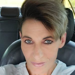 Meet your Posher, Helen